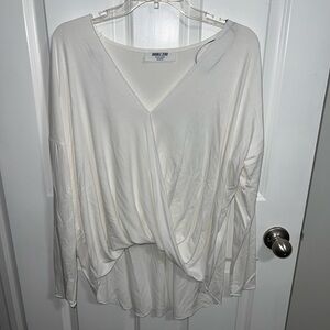 White Longsleeve Top